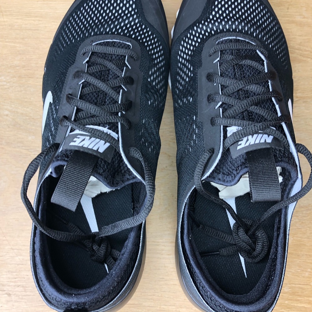 Nike FI Bermuda Wide Black Spikeless Golf Shoes - Picture 4 of 8